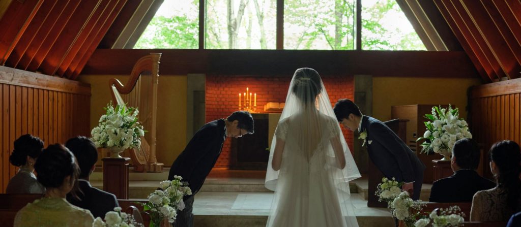 軽井沢高原教会のチャペル_滝川クリステルと小泉進次郎が挙げた結婚式場